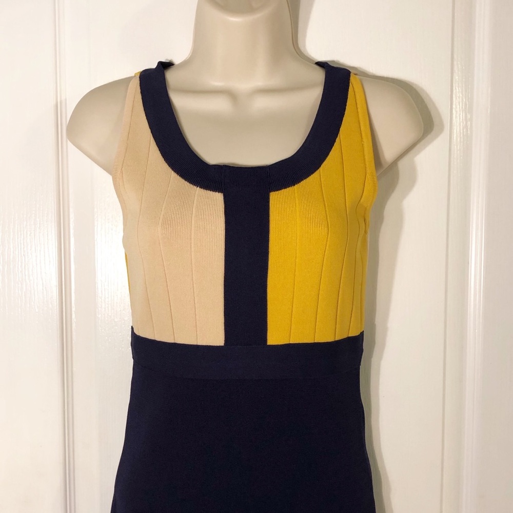 Wow Couture Colorblock Bandage Dress - Picture 3 of 8